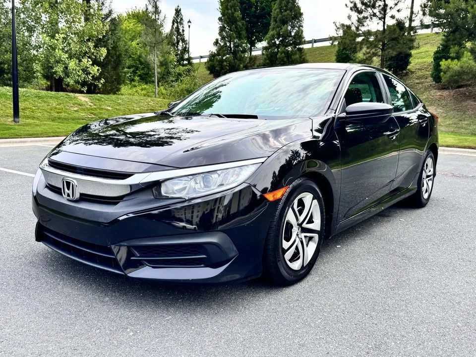 2016 Honda Civic 10th Gen - Image 6 of 20