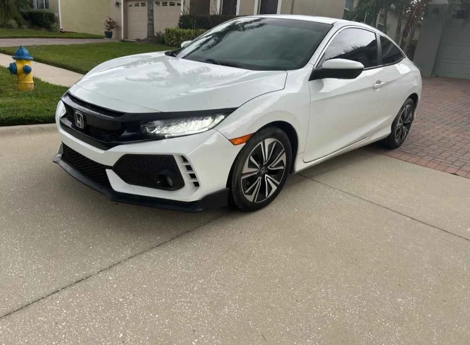 2016 Honda Civic 10th Gen - Image 2 of 6