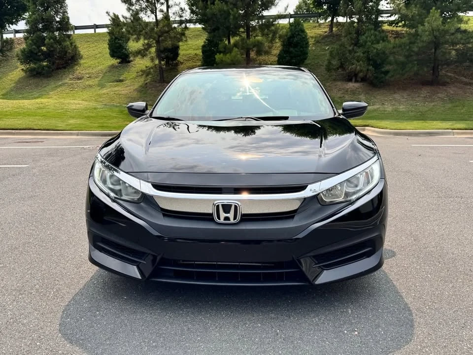 2016 Honda Civic 10th Gen - Image 2 of 20