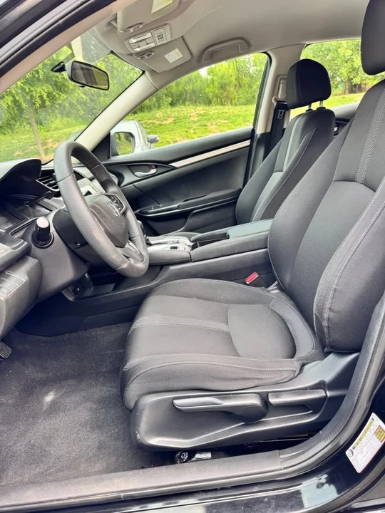 2016 Honda Civic 10th Gen - Image 12 of 20