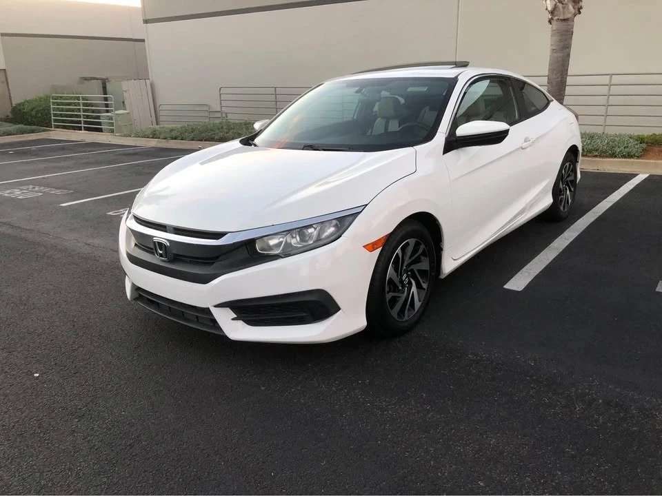 2016 Honda Civic 10th Gen - Image 3 of 13