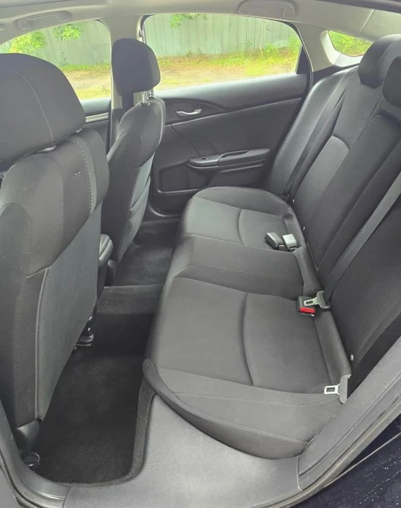 2016 Honda Civic 10th Gen - Image 10 of 13