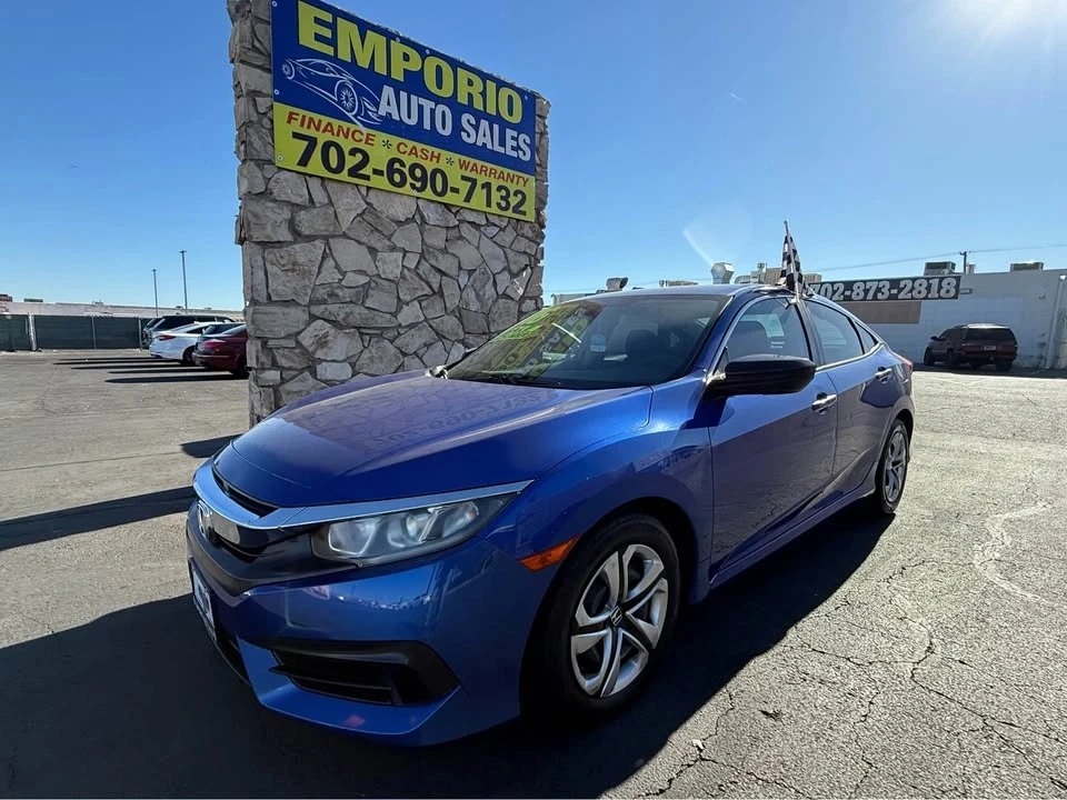 2016 Honda Civic 10th Gen - Image 7 of 11