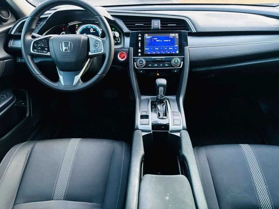2016 Honda Civic 10th Gen - Image 11 of 13