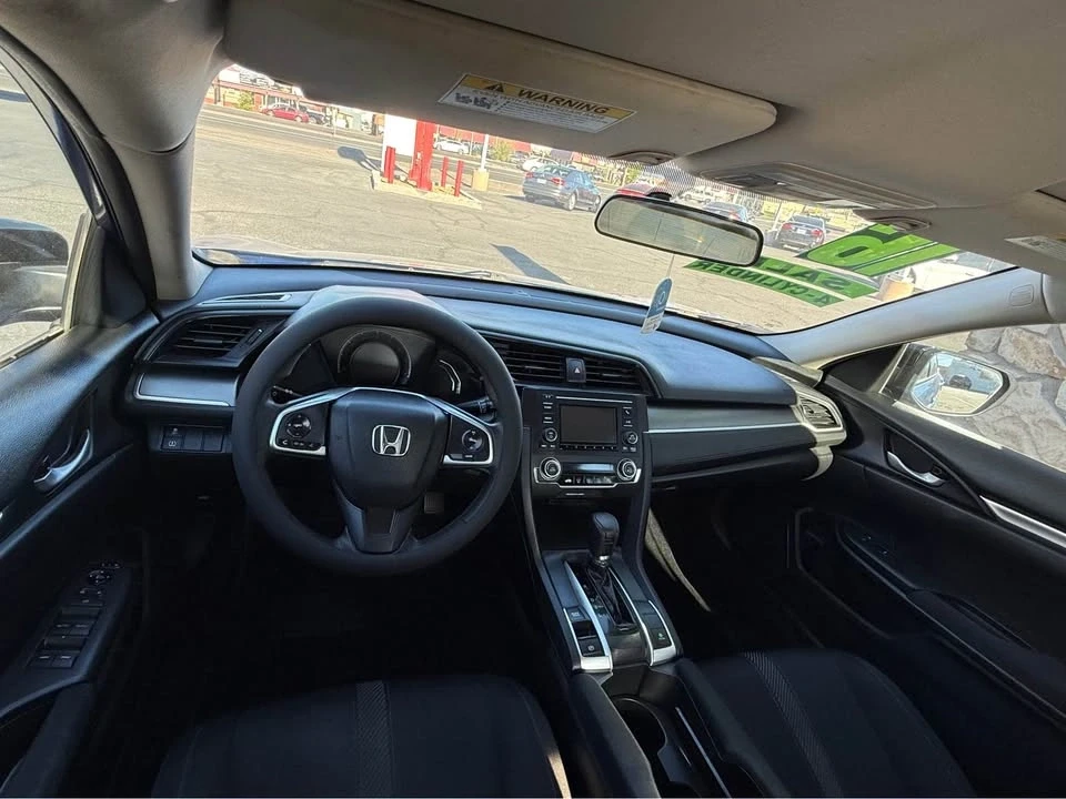 2016 Honda Civic 10th Gen - Image 10 of 11