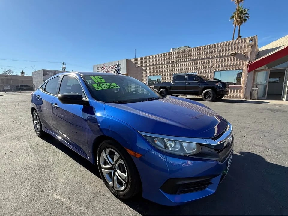 2016 Honda Civic 10th Gen - Image 5 of 11