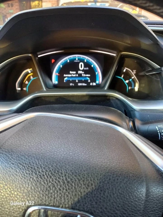2016 Honda Civic 10th Gen - Image 10 of 11