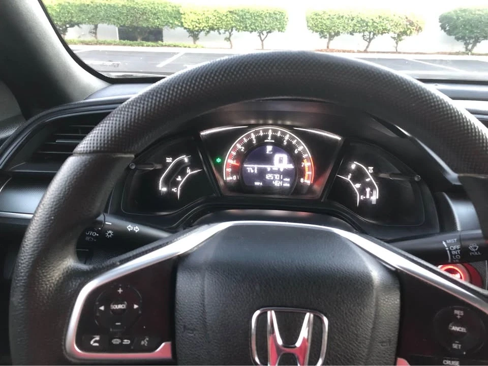 2016 Honda Civic 10th Gen - Image 9 of 13