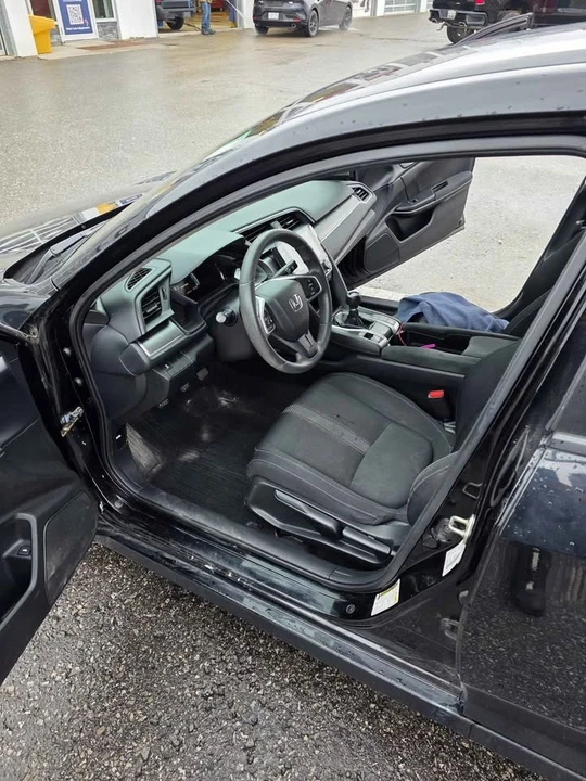 2016 Honda Civic 10th Gen - Image 11 of 13