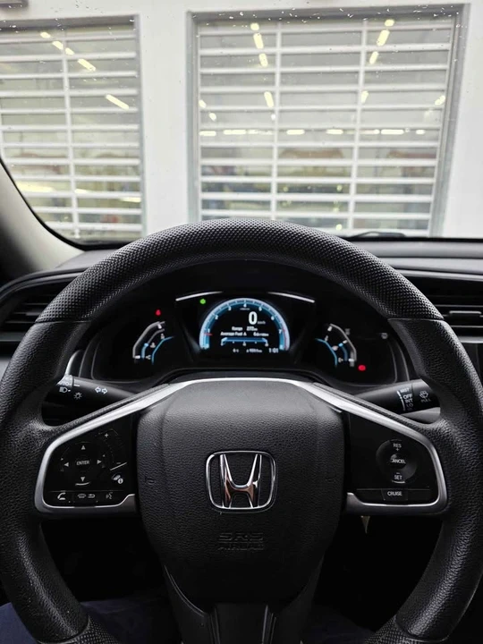 2016 Honda Civic 10th Gen - Image 8 of 13