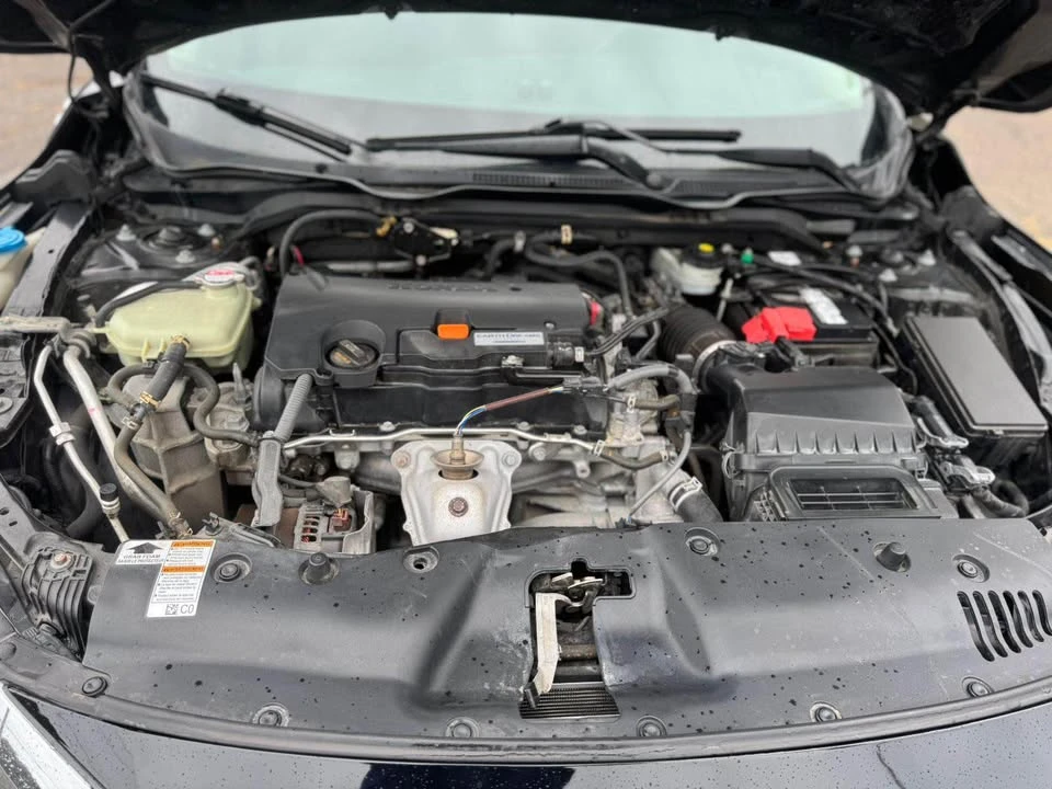 2016 Honda Civic 10th Gen - Image 5 of 10