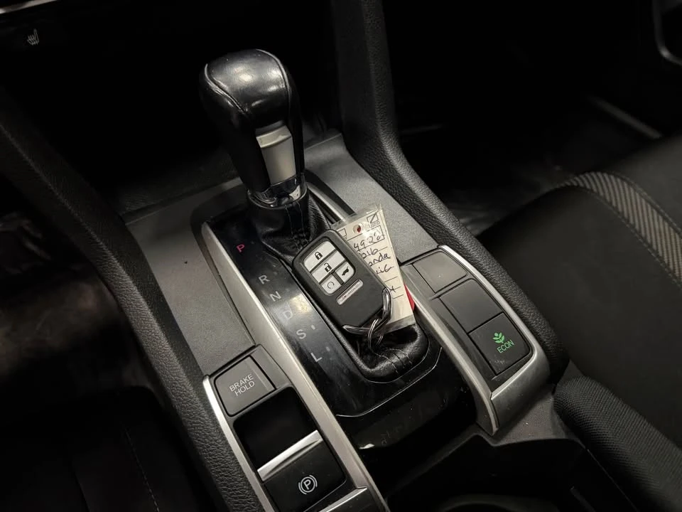 2016 Honda Civic 10th Gen - Image 13 of 15