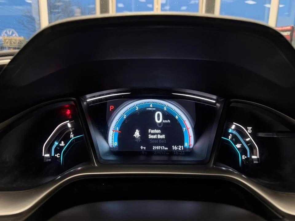 2016 Honda Civic 10th Gen - Image 14 of 15