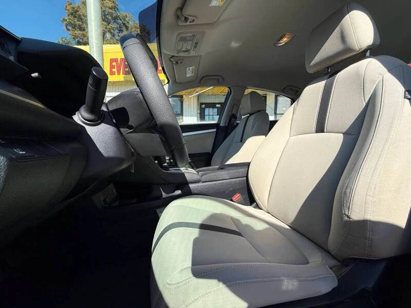 2016 Honda Civic 10th Gen - Image 7 of 10