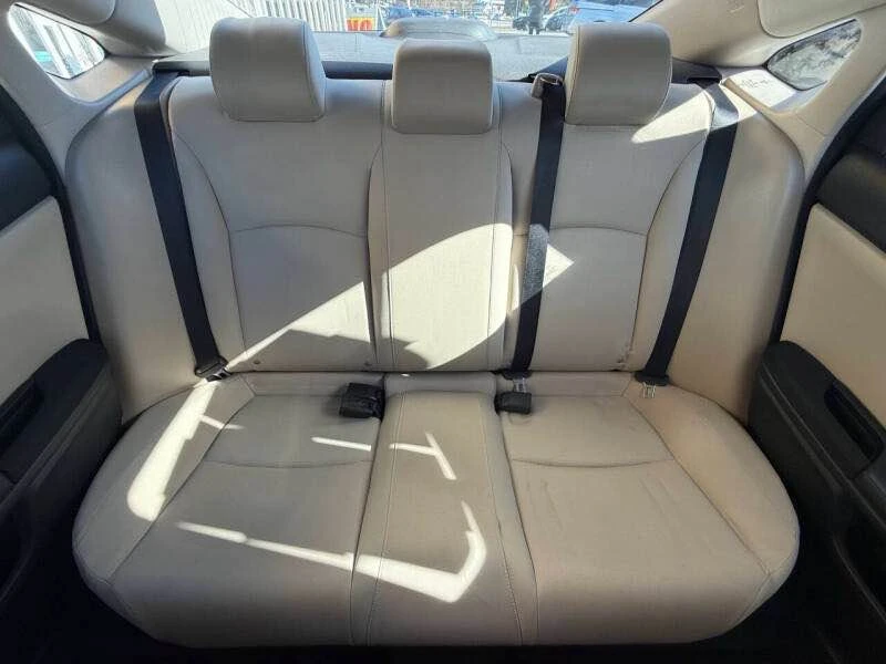 2016 Honda Civic 10th Gen - Image 8 of 10