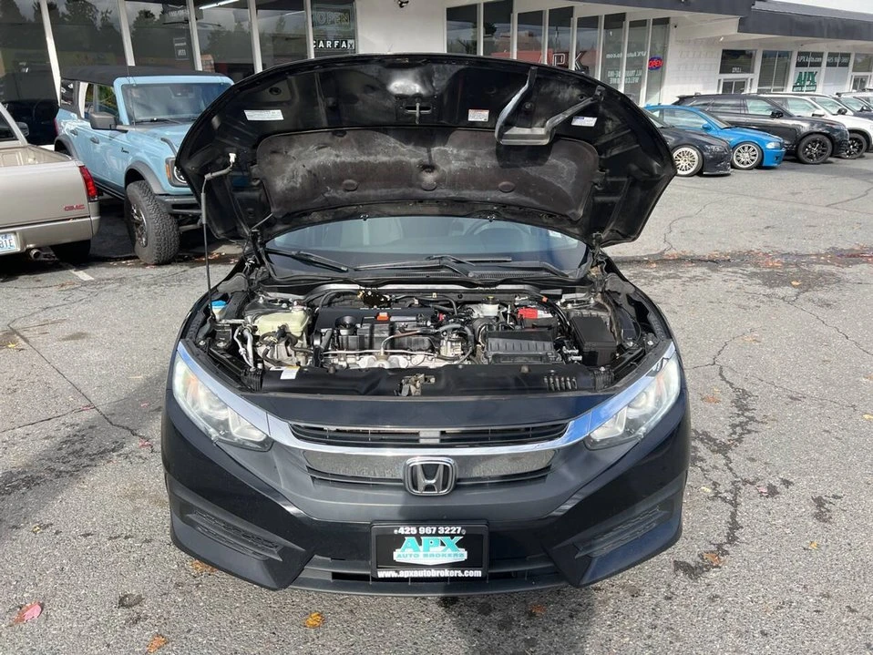 2016 Honda Civic 10th Gen - Image 10 of 18