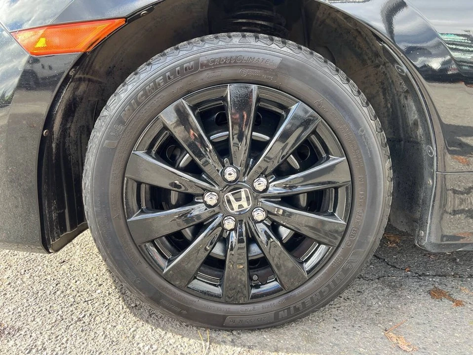 2016 Honda Civic 10th Gen - Image 2 of 18