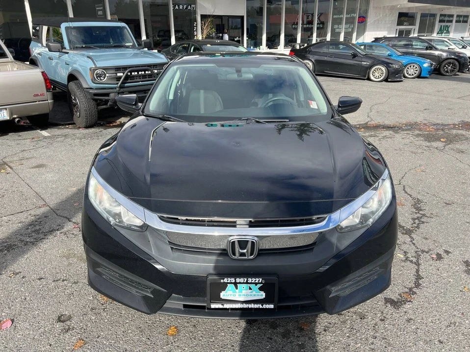 2016 Honda Civic 10th Gen - Image 9 of 18