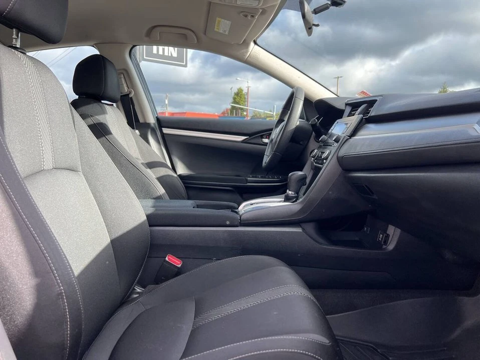2016 Honda Civic 10th Gen - Image 15 of 18