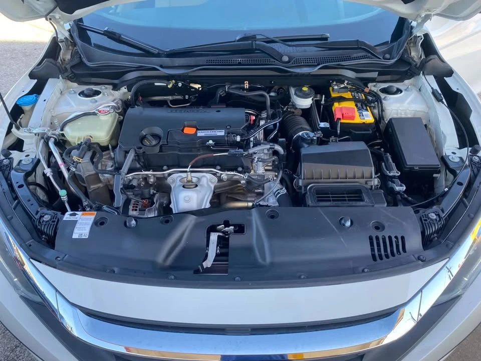 2016 Honda Civic 10th Gen - Image 18 of 19
