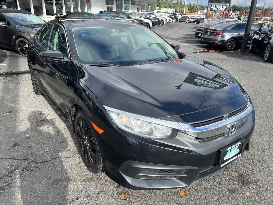 2016 Honda Civic 10th Gen - Image 8 of 18