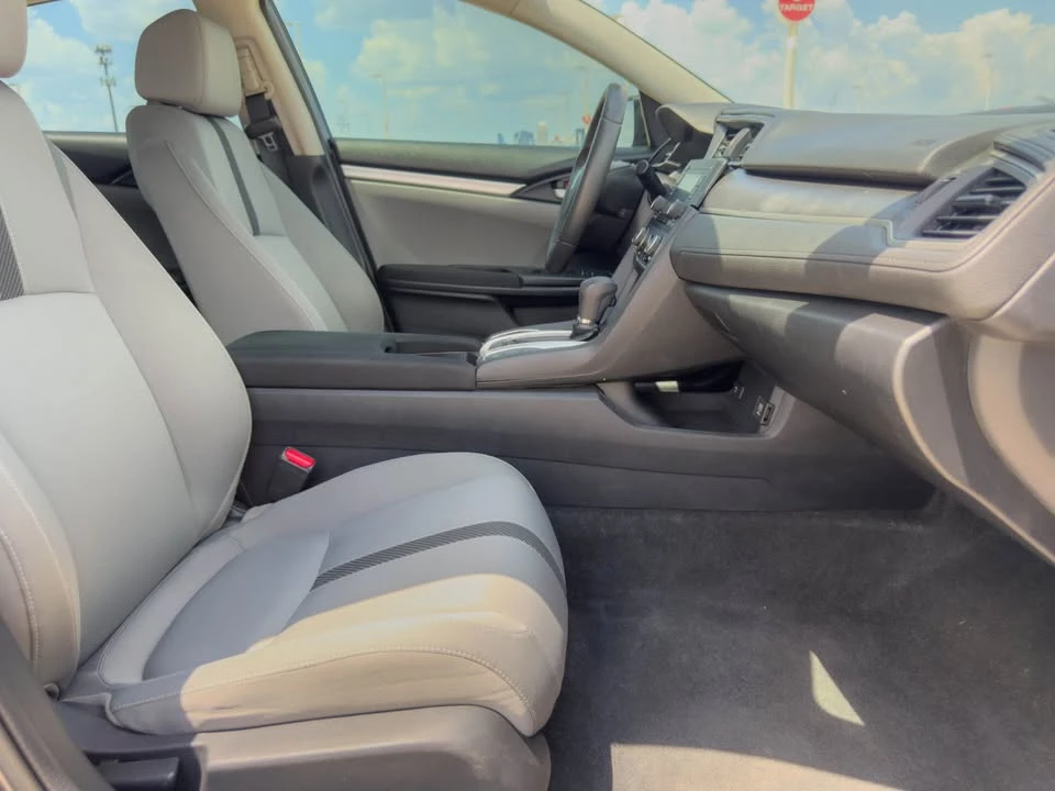 2016 Honda Civic 10th Gen - Image 11 of 12