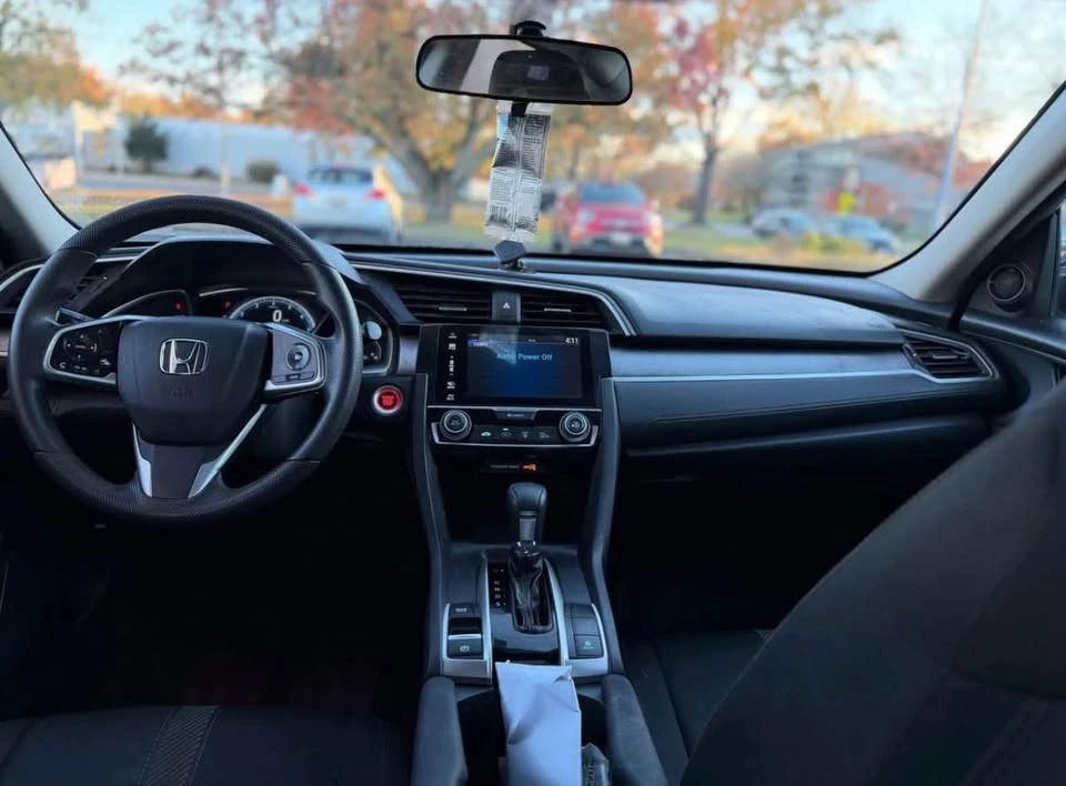 2016 Honda Civic 10th Gen - Image 6 of 8