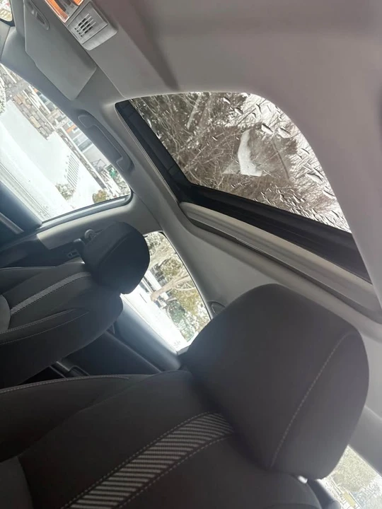 2016 Honda Civic 10th Gen - Image 6 of 8