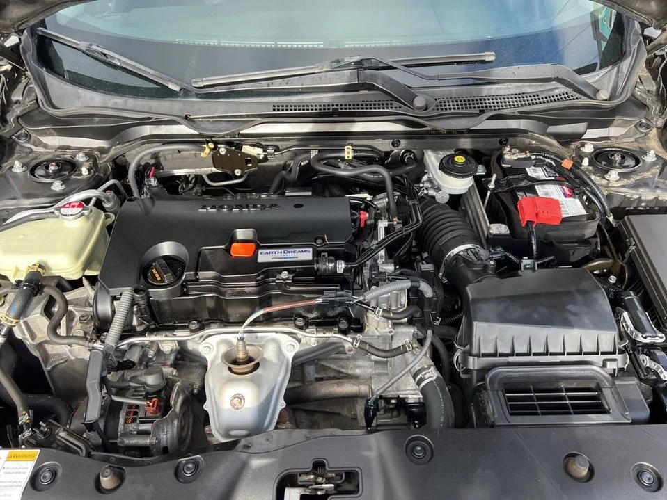 2016 Honda Civic 10th Gen - Image 11 of 18