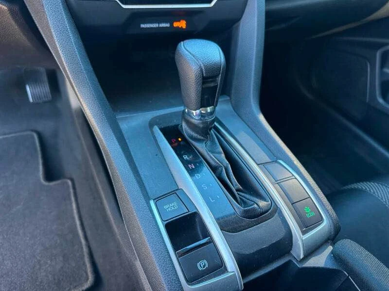 2016 Honda Civic 10th Gen - Image 10 of 15
