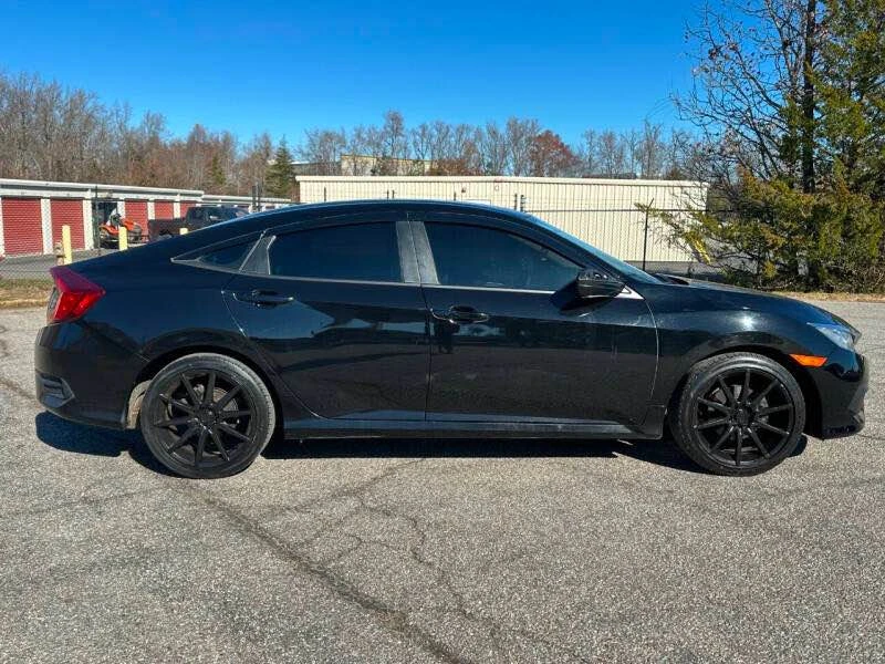 2016 Honda Civic 10th Gen - Image 5 of 15