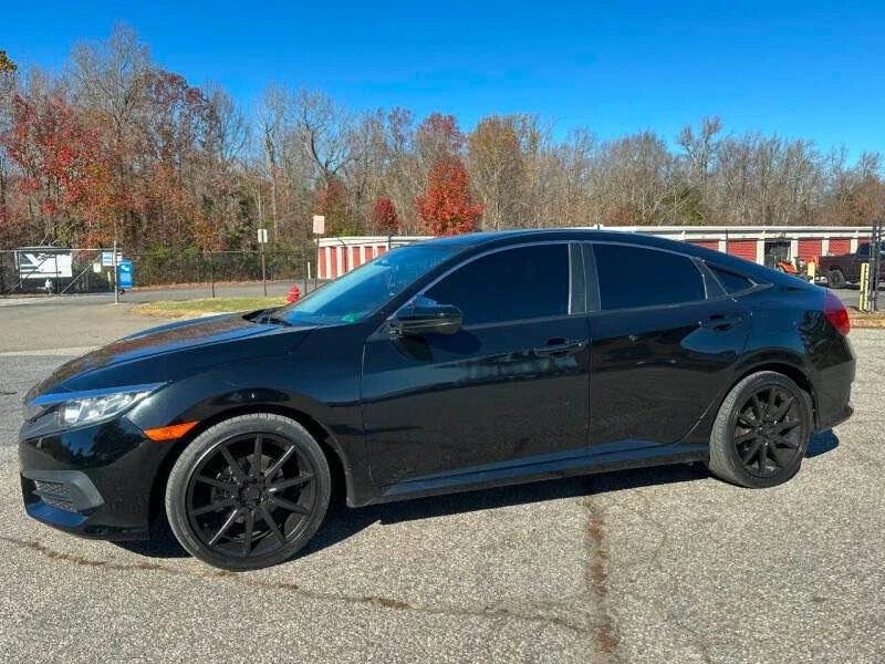 2016 Honda Civic 10th Gen - Image 4 of 15