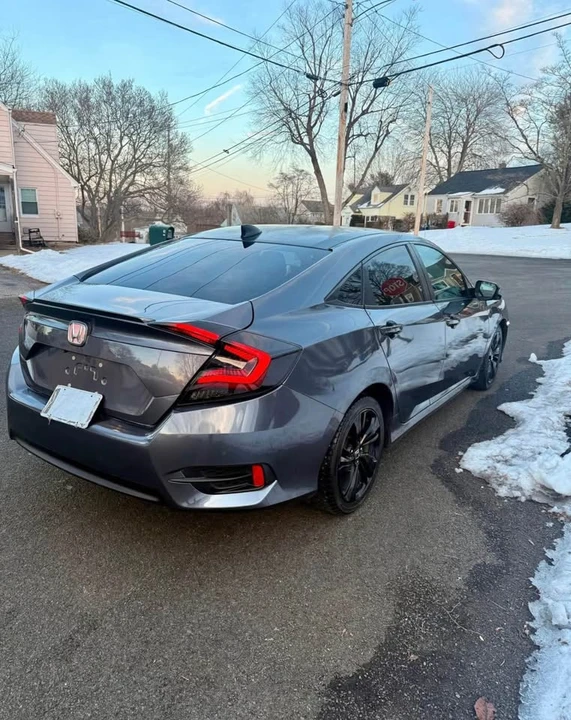 2016 Honda Civic 10th Gen - Image 6 of 15