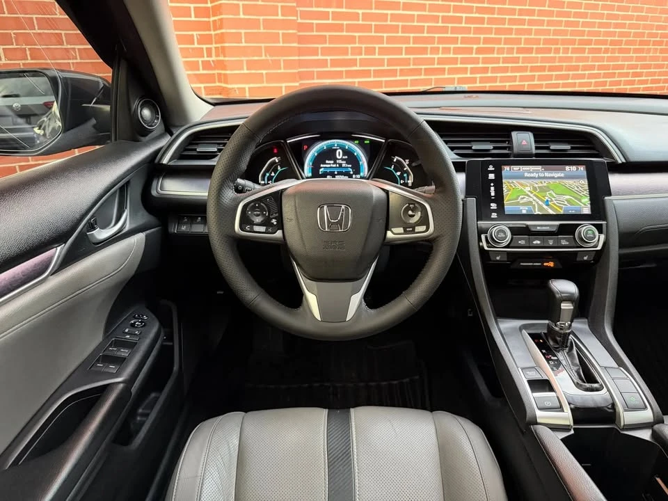 2016 Honda Civic 10th Gen - Image 10 of 20