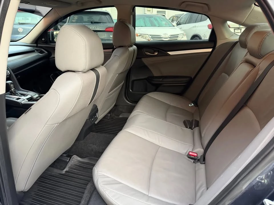 2016 Honda Civic 10th Gen - Image 16 of 20