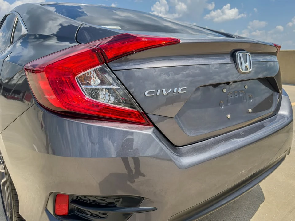 2016 Honda Civic 10th Gen - Image 11 of 14