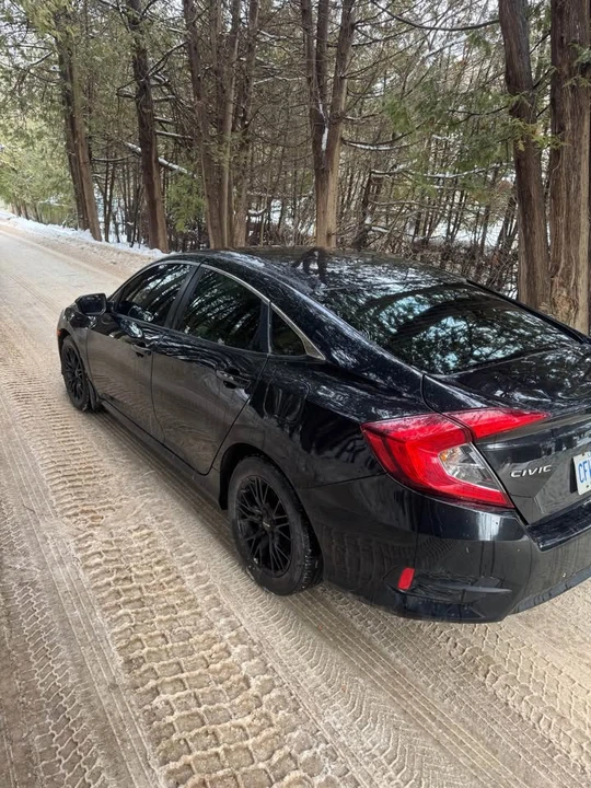 2016 Honda Civic 10th Gen - Image 4 of 6