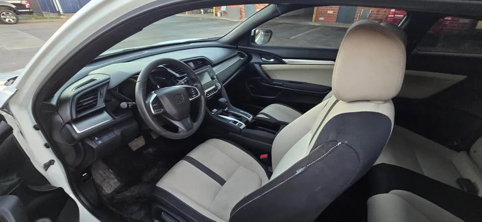2016 Honda Civic 10th Gen - Image 4 of 8