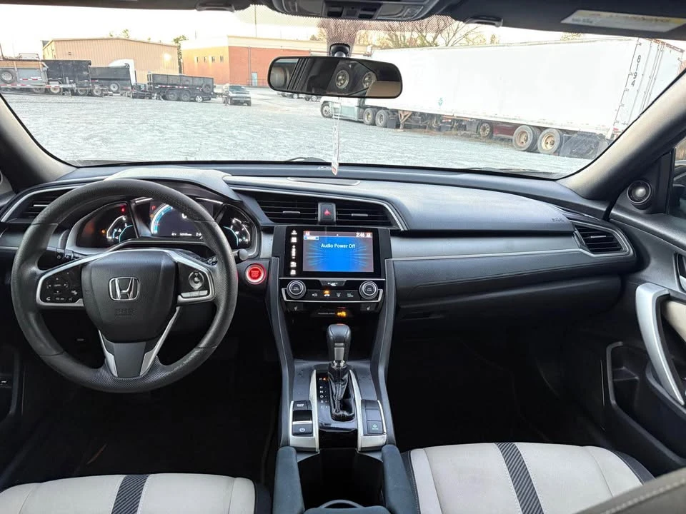 2016 Honda Civic 10th Gen - Image 11 of 13