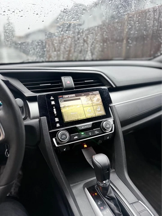 2016 Honda Civic 10th Gen - Image 9 of 18