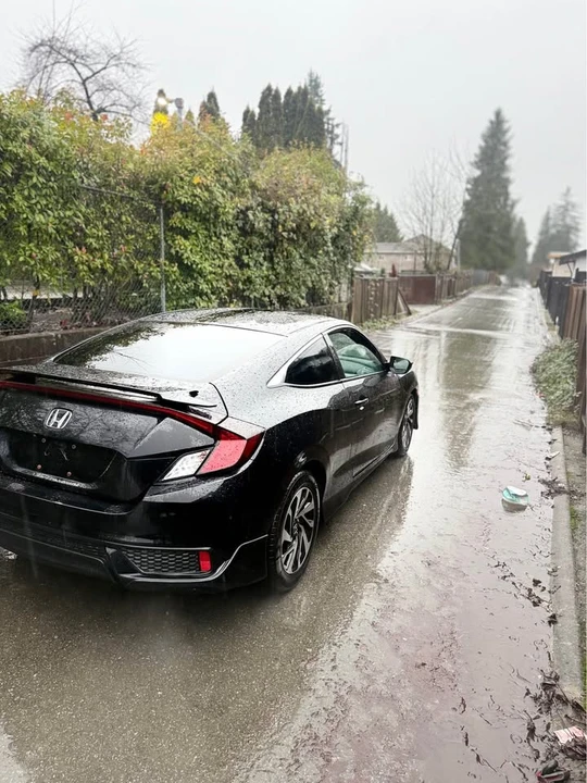 2016 Honda Civic 10th Gen - Image 6 of 18