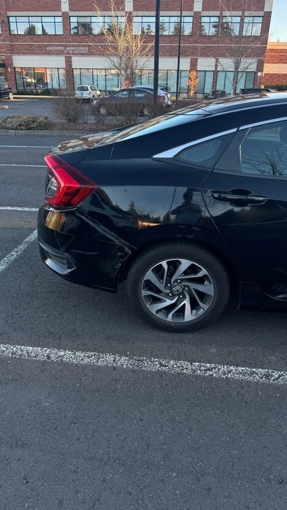 2016 Honda Civic 10th Gen - Image 5 of 8