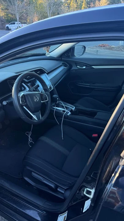 2016 Honda Civic 10th Gen - Image 6 of 8