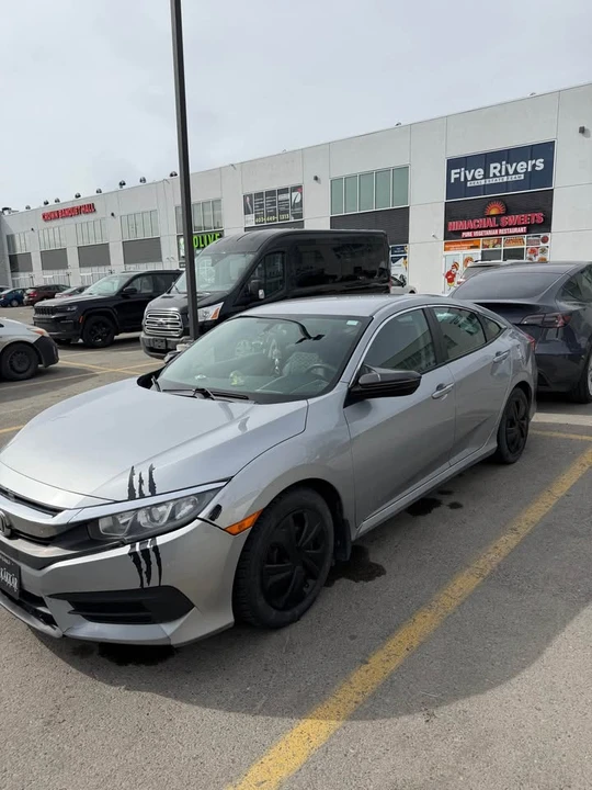 2016 Honda Civic 10th Gen - Image 3 of 16