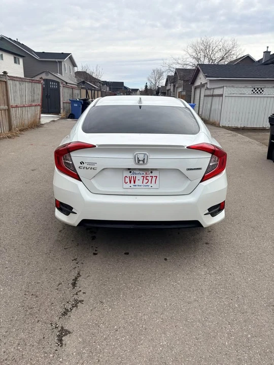 2016 Honda Civic 10th Gen - Image 3 of 6