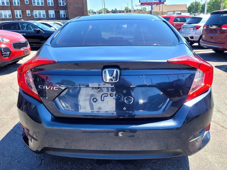 2016 Honda Civic 10th Gen - Image 6 of 18