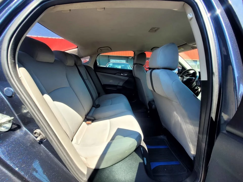2016 Honda Civic 10th Gen - Image 15 of 18