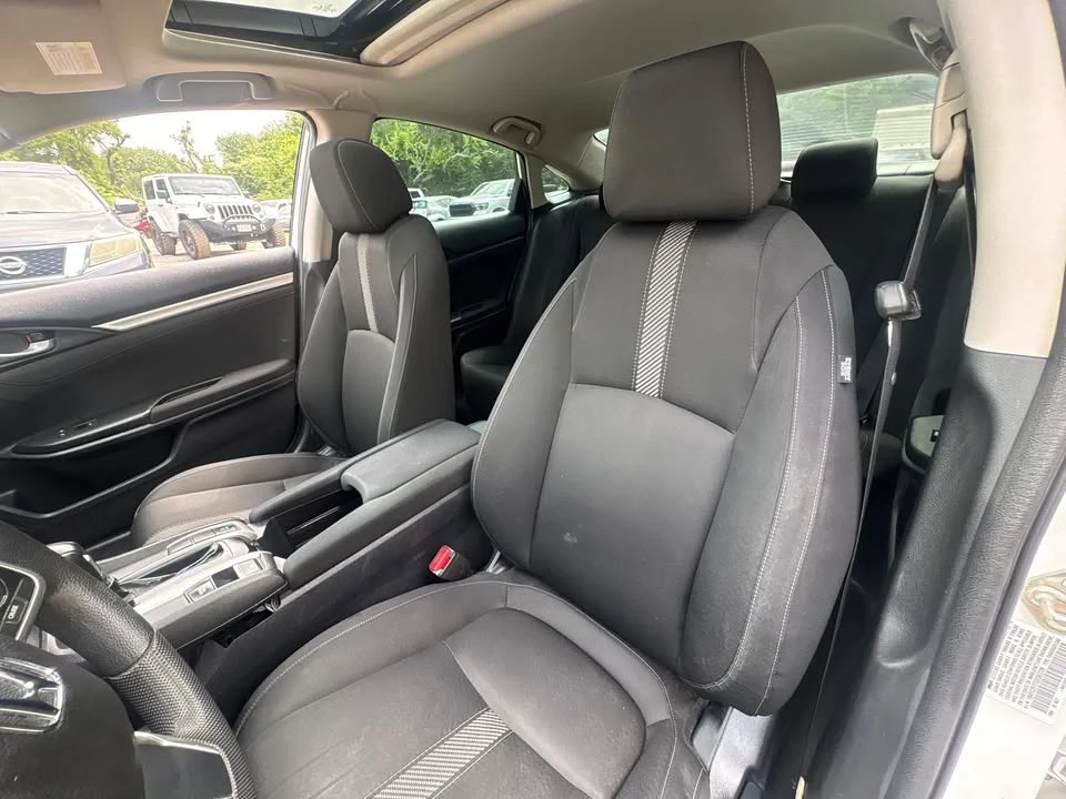 2016 Honda Civic 10th Gen - Image 6 of 8
