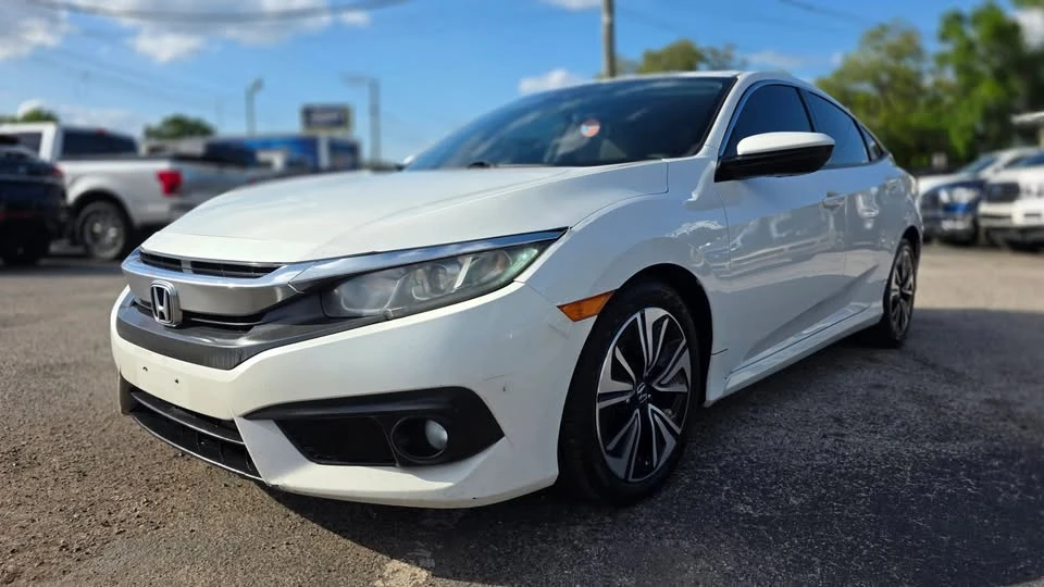 2016 Honda Civic 10th Gen - Image 2 of 7
