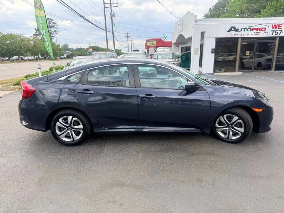 2016 Honda Civic 10th Gen - Image 14 of 18